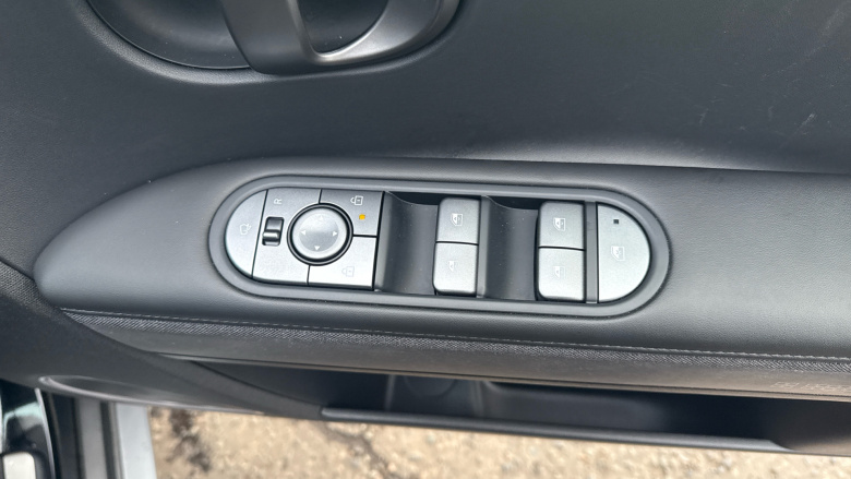 Hyundai IONIQ 5 168kW Ultimate 84 kWh 5dr Auto Electric Hatchback